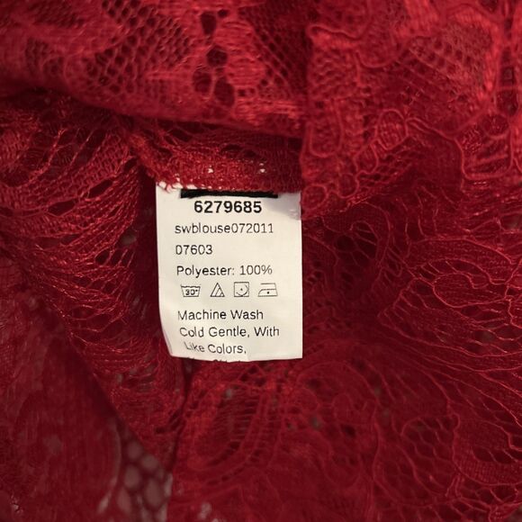 Women’s Long Sleeve Red Lace Blouse w/Mock Neck, One Size - Picture 10 of 10